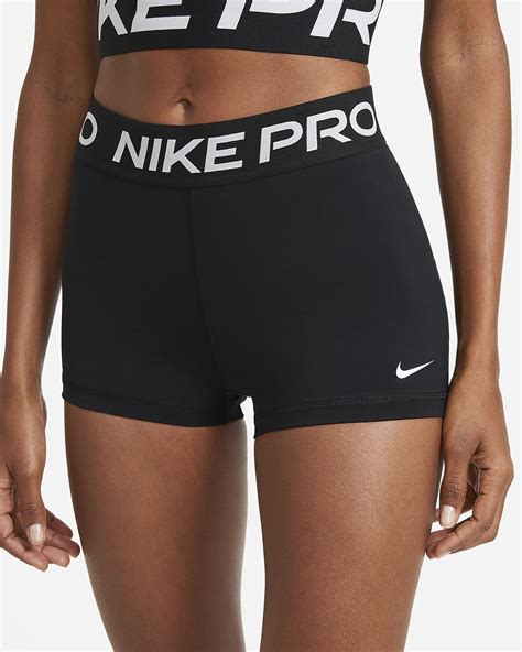 sport shorts damen knielang nike|Nike women's shorts.